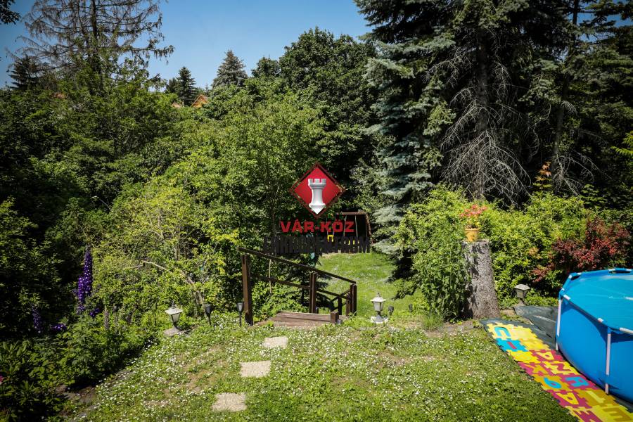 eladó családi ház, Budakeszi