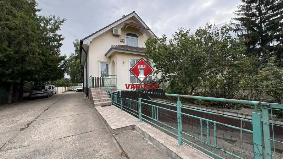 eladó családi ház, Szigethalom