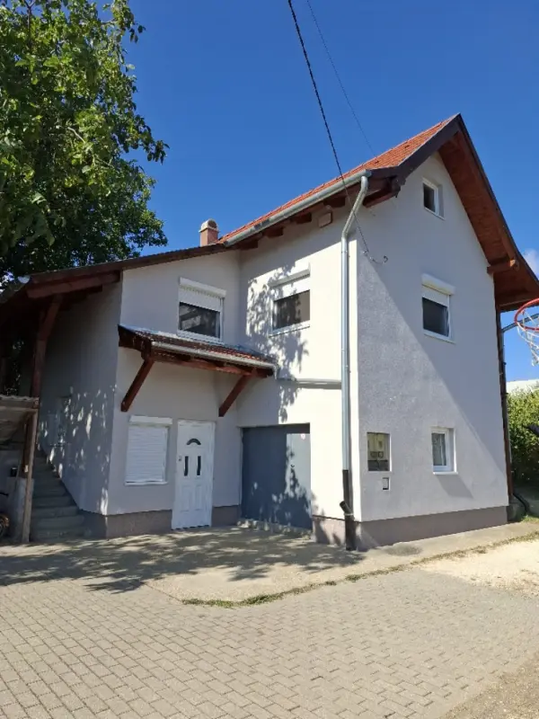 Eladó családi ház, Törökbálint 3+2 szoba 107 m² 139 M Ft
