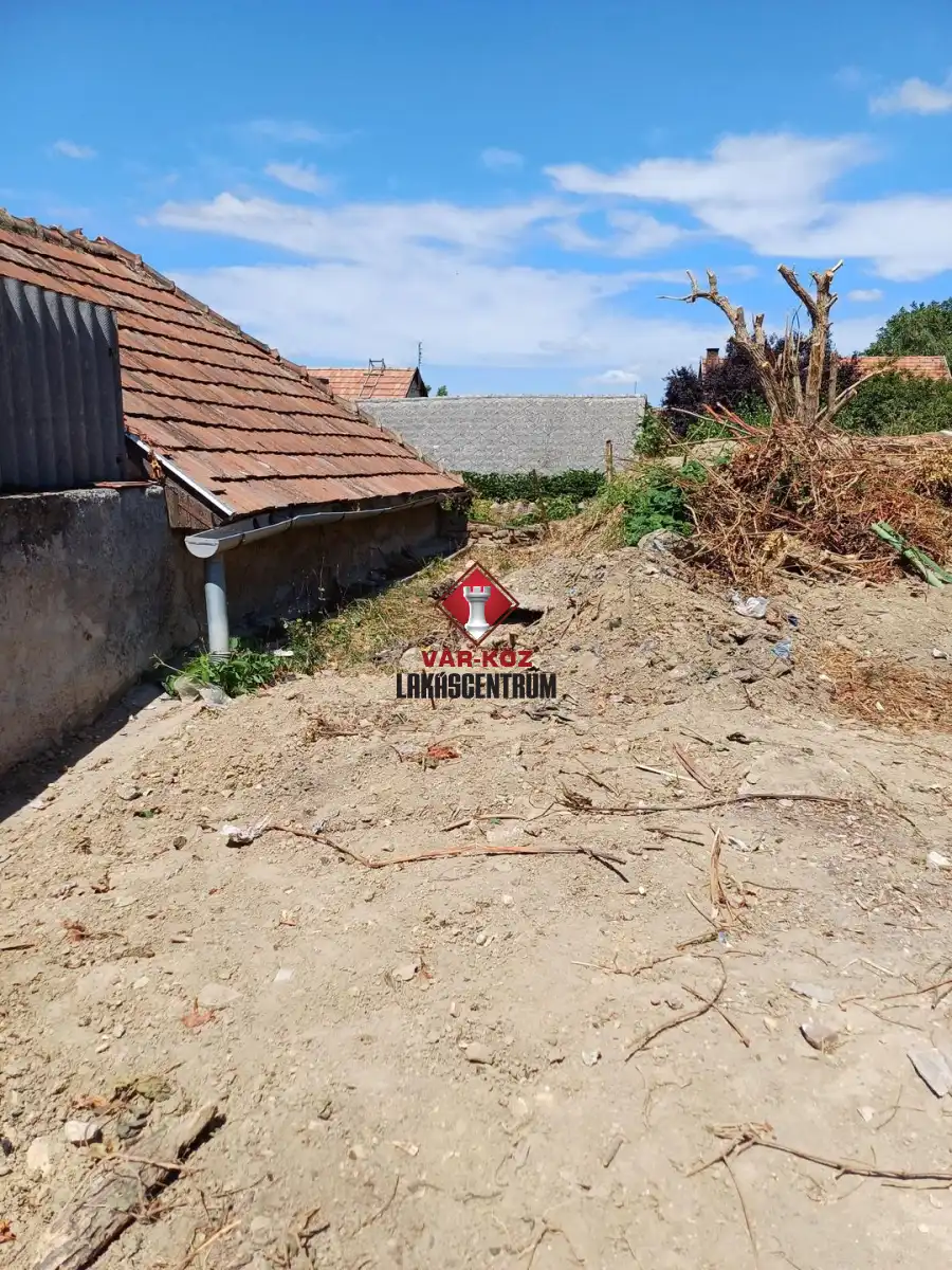 eladó  Építési telek, Páty