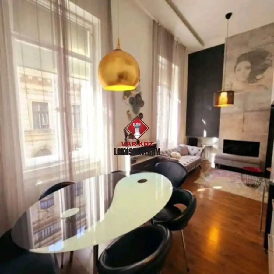 eladó téglalakás, Budapest, VI. kerület