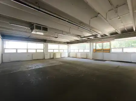 Kiadó ipari ingatlan, Budapest, IX. kerület 2243 m² 6.3 M Ft/hó